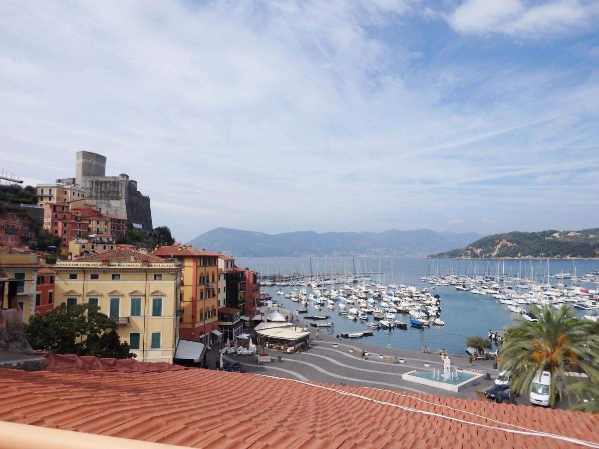 Lägenhet på 35 m² i Lerici, med 1 sovrum och 1 badrum  Lägenhet Exteriör bild