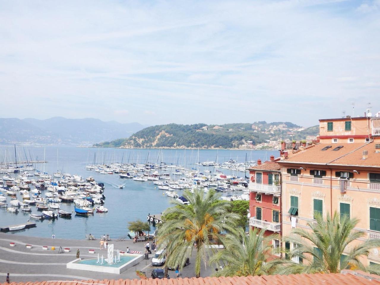Lägenhet på 35 m² i Lerici, med 1 sovrum och 1 badrum  Lägenhet Exteriör bild