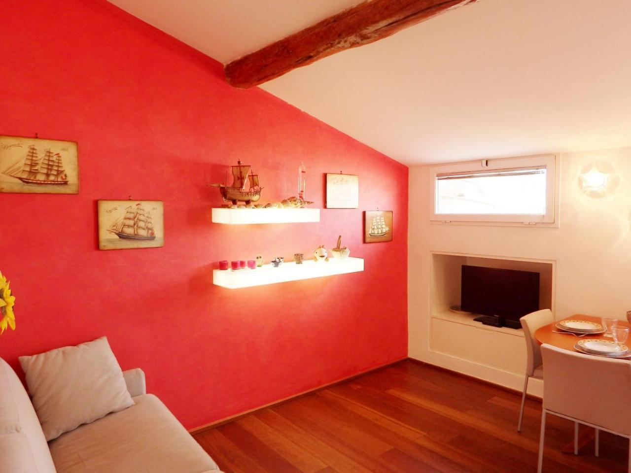 Lägenhet på 35 m² i Lerici, med 1 sovrum och 1 badrum  Lägenhet Exteriör bild