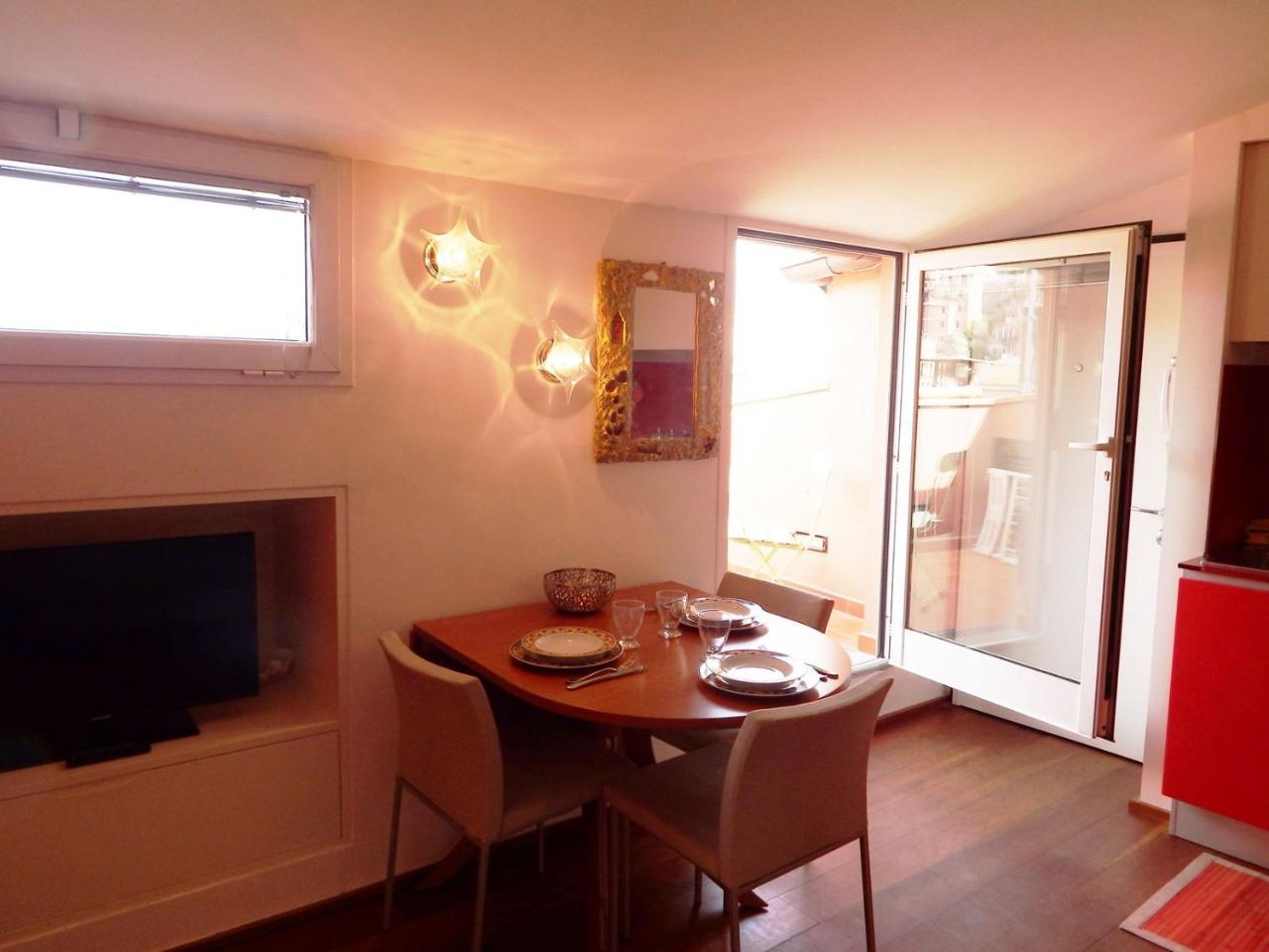 Lägenhet på 35 m² i Lerici, med 1 sovrum och 1 badrum  Lägenhet Exteriör bild